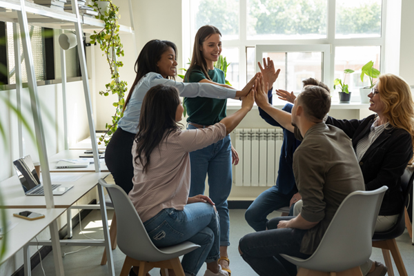 Làm việc tại startup: Thử thách – Linh hoạt – Học nhanh